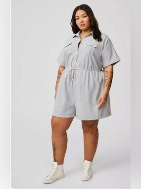 Torrid NWOT Spring Multi Stripe A-Line Mini Romper Plus Size 2x Casual Preppy